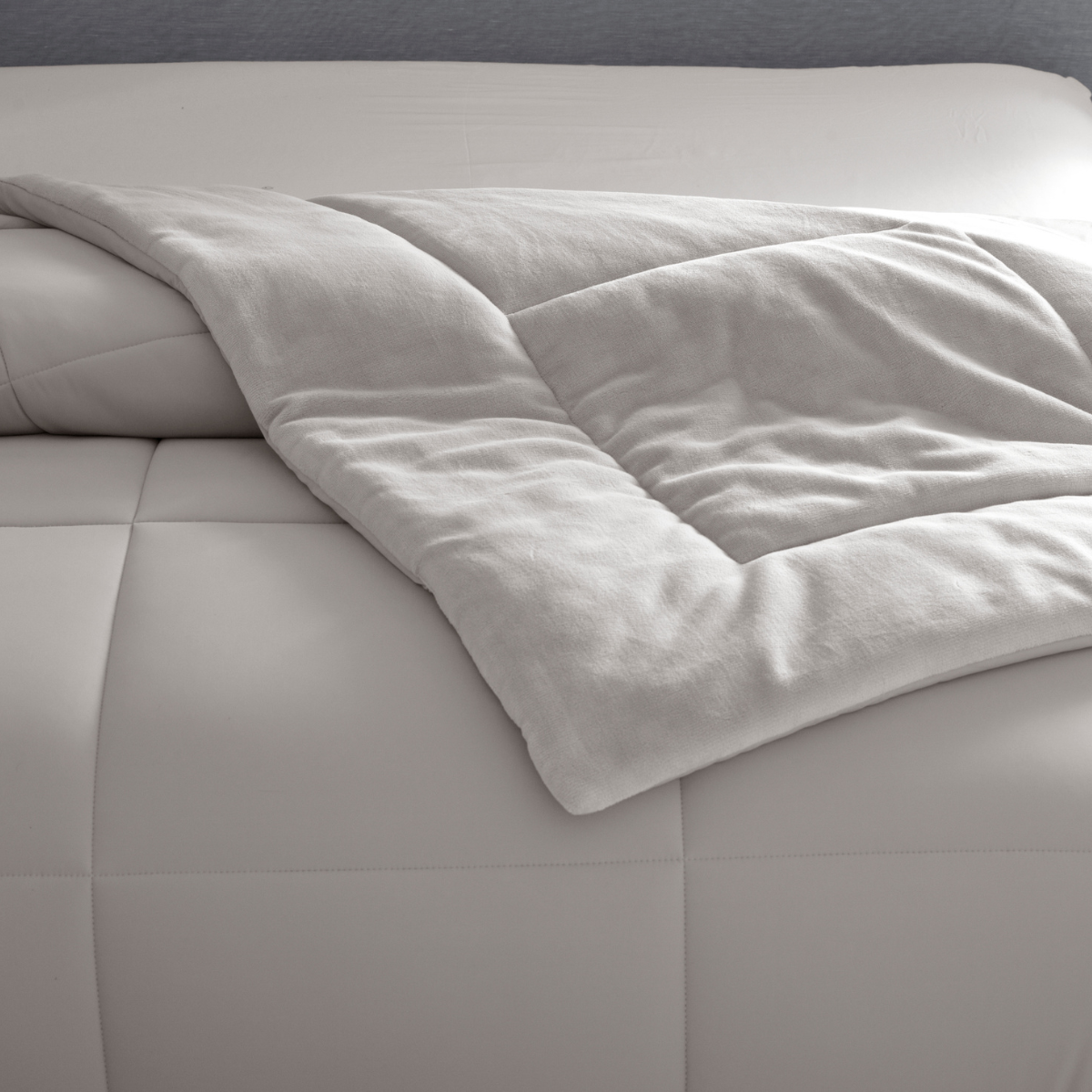 Edredom Dual Sense Kacyumara Prata