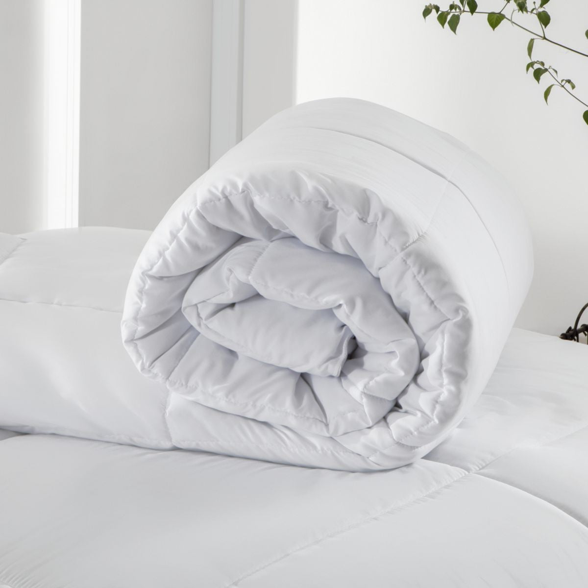 Edredom Microfibra Toque De Petalas Branco